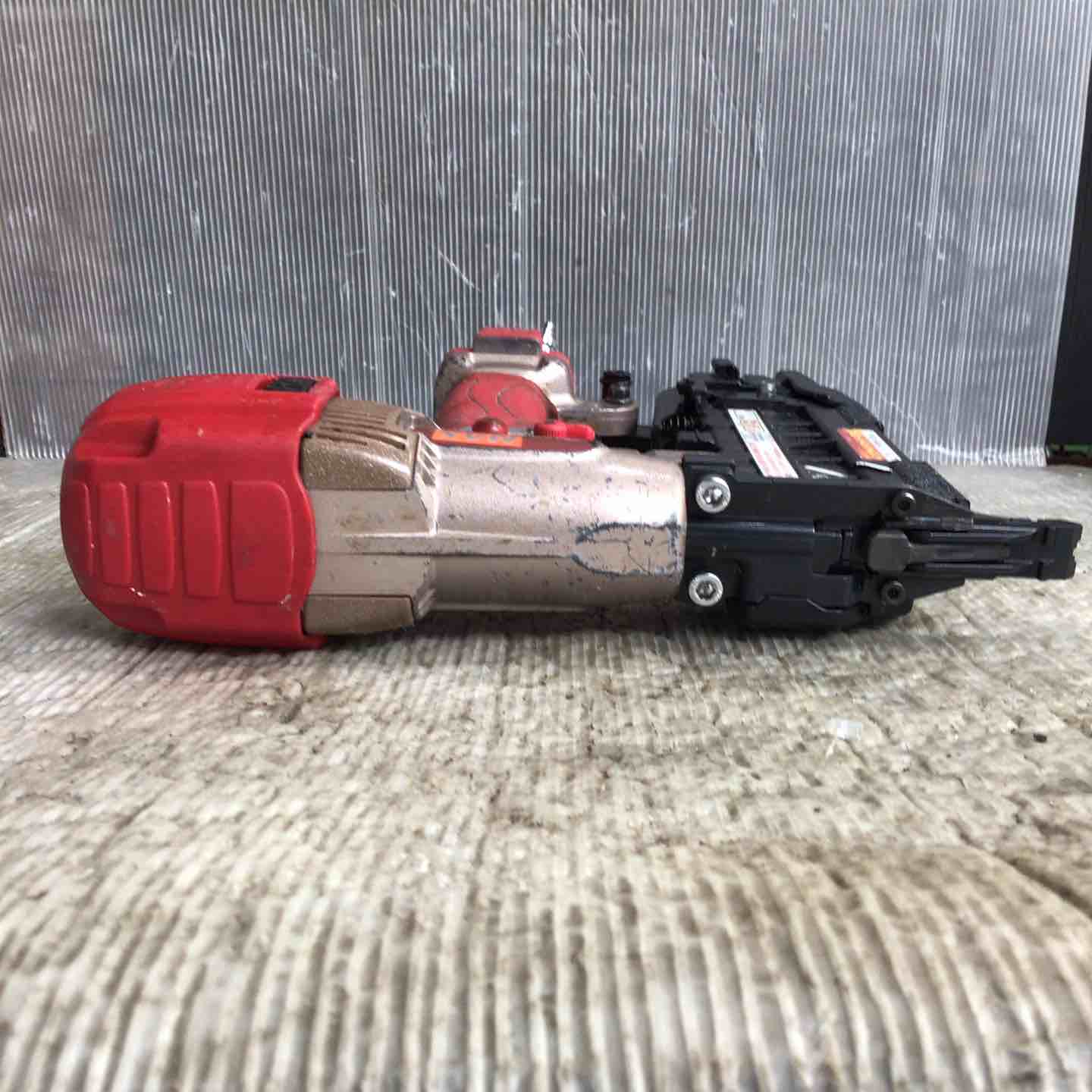 MAX 高圧フロアタッカ  新品 マックス MAX 高圧フロアタッカ HA-50F3(D) (4MAフロア