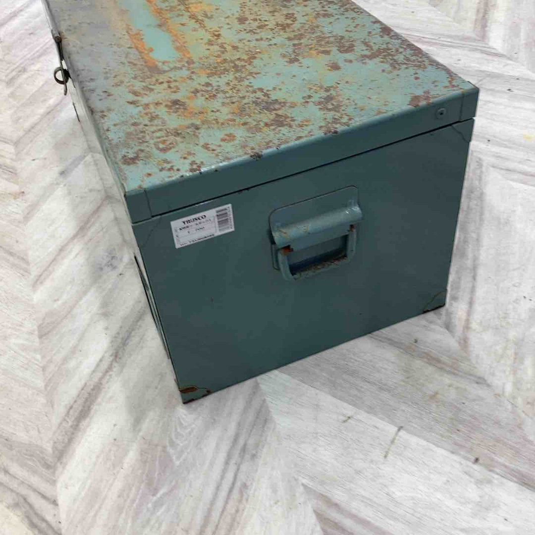 トラスコ ツールボックス 工具箱 F-700 中型車載用工具箱 中皿付 W700×D350×H285 TOOL BOX 配管/収納/荷台/TRUSCO【越谷店】