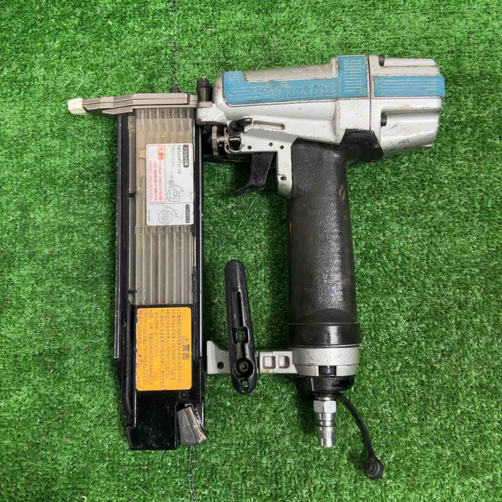 ★マキタ(makita) 常圧フィニッシュネイラ AF502【草加店】