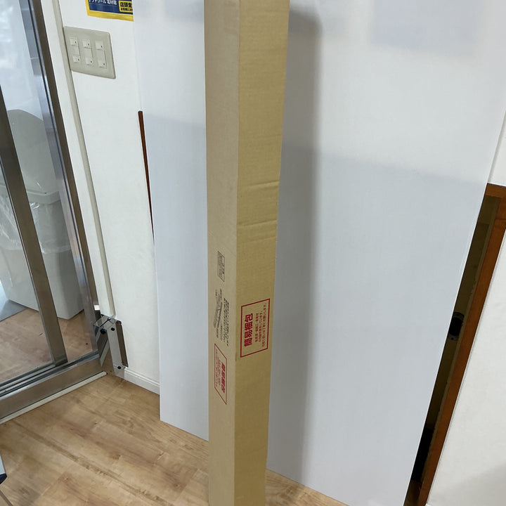 【未使用品】パナソニック(Panasonic) 一体型LED階段灯 NNCF42135LE9 電池内蔵 常時・非常用兼用 ミドルタイプ 幅1420mm×高160mm①【電材館越谷店】