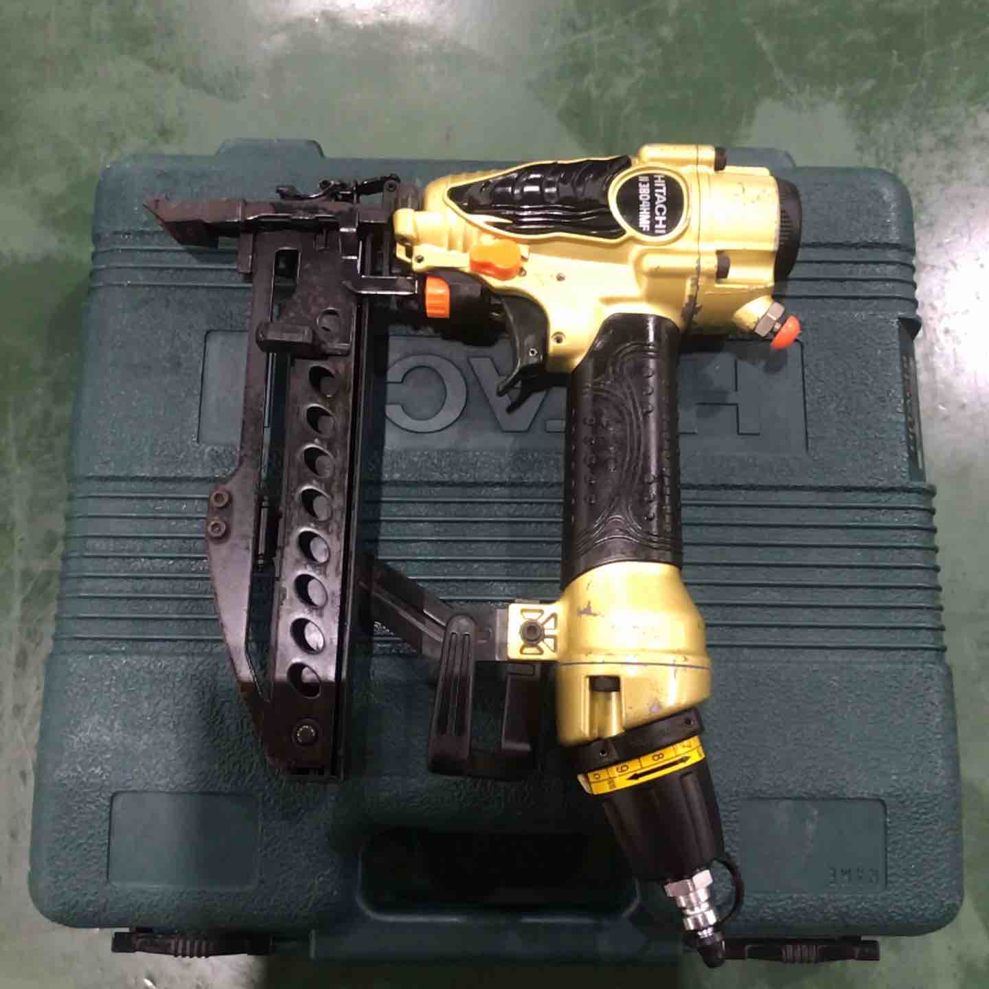 日立工機 フロア用 高圧エアタッカ 釘打機 25mm-50mm N5004HMF C911