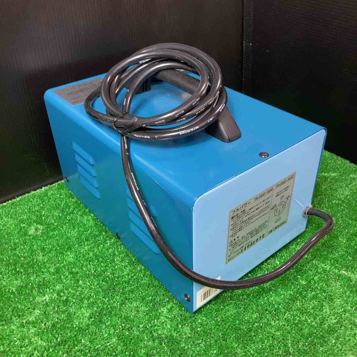 ◇日動 降圧専用トランス TB-300D 変圧器【岩槻店】