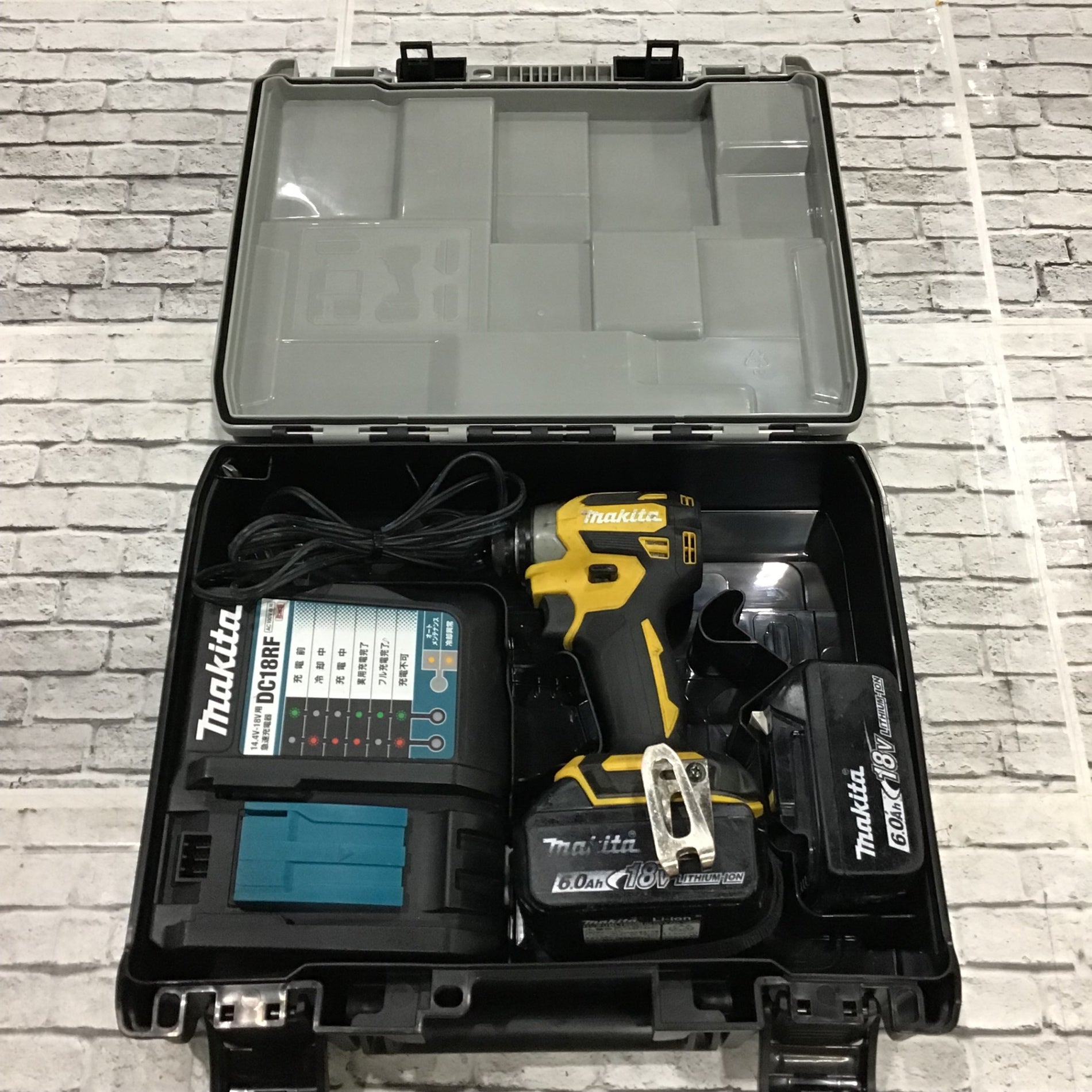 ☆マキタ(makita) コードレスインパクトドライバー TD173DGXFY ☆マキタ(makita) コードレスインパクトドライバー TD173DGXFY