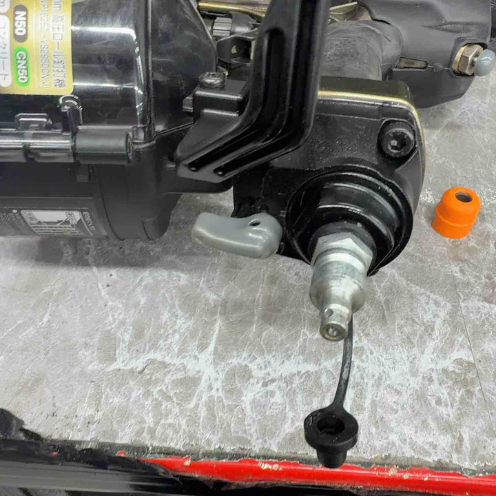 ★ハイコーキ(HIKOKI ※旧:日立工機) 高圧エア釘打ち機 NV50HR2(S)【八潮店】