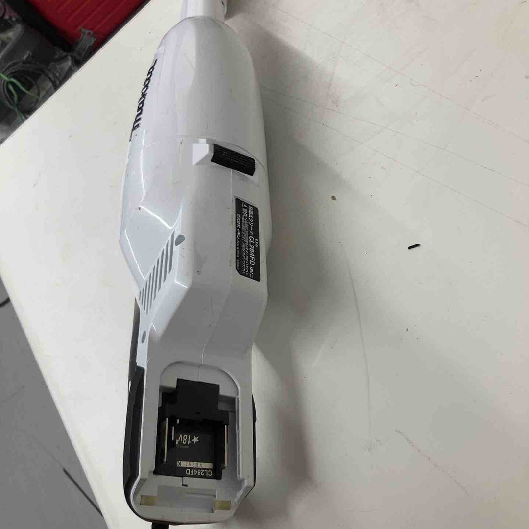 ★マキタ(makita) コードレスクリーナー CL284FDZW　本体のみ　18V対応【戸田店】