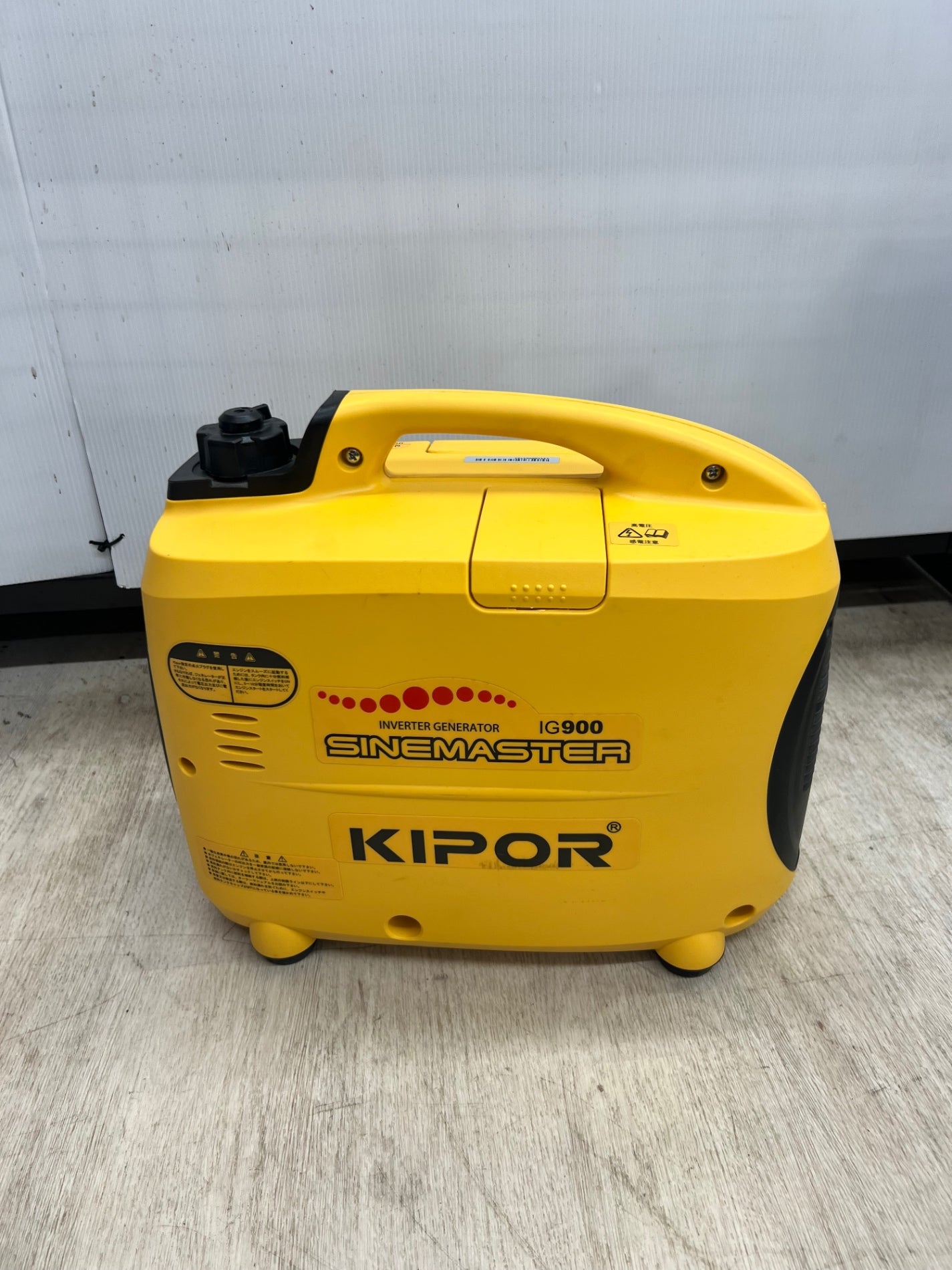 未使用品】パワーテック/KIPOR インバータ発電機 IG900 定格出力:900ＶA 燃料容量:2.6L 【川越店】 –  アクトツールオンラインショップ