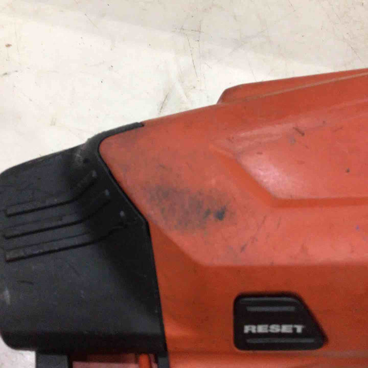 ◇ヒルティ(HILTI) ガス式鋲打機 GX120【川口店】