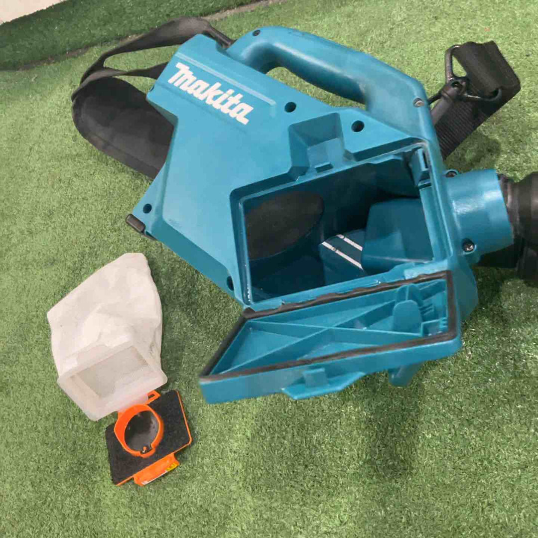 ☆マキタ(makita) コードレスクリーナ CL184DRF 18V 動作確認済【川口店】