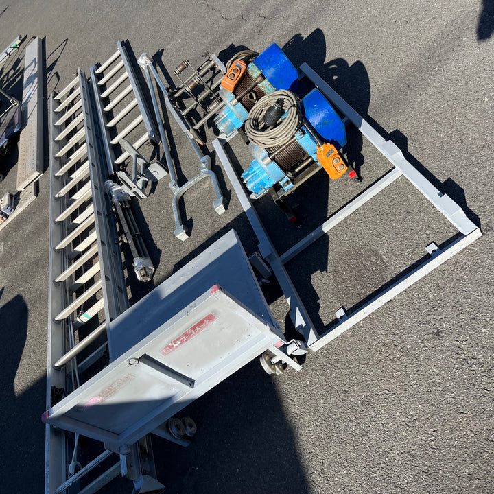 【中古品/店頭受取り限定】ユニパー(UNIPER)UP-103P パワーコメット UP-703N2 2台セット 荷揚げ機・瓦揚げ機【東大和店】