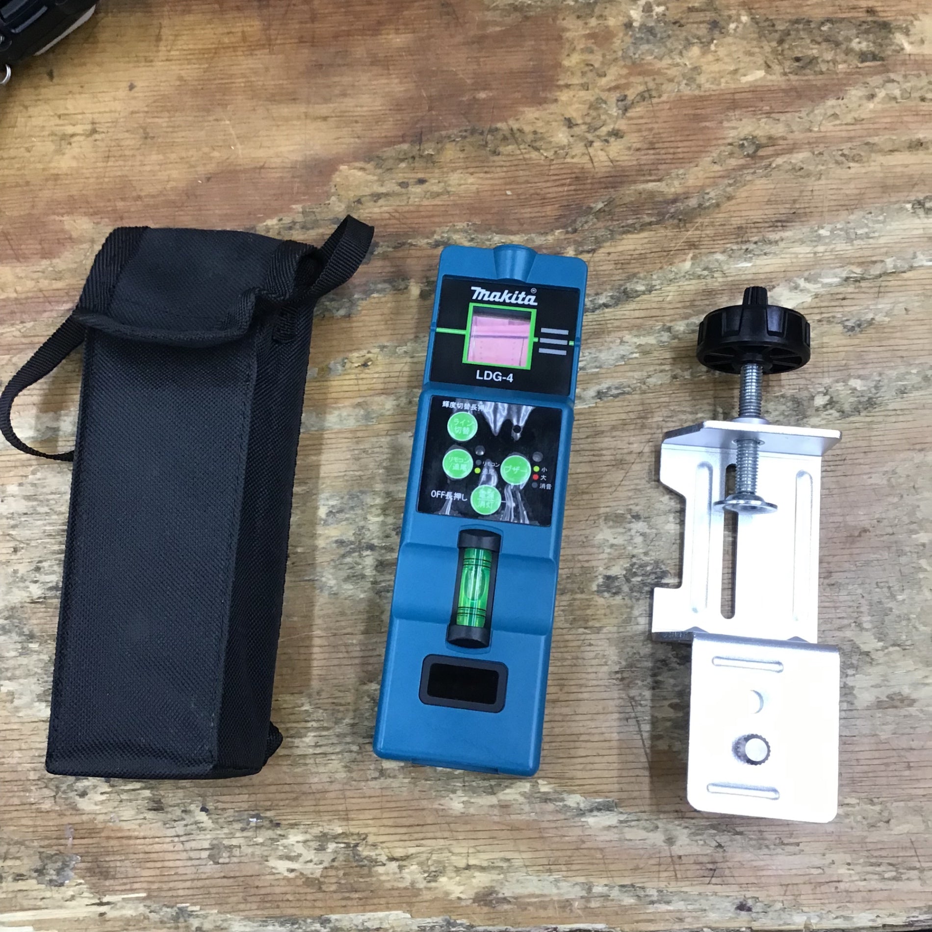 中古品】☆マキタ(makita) コードレスレーザー墨出し器 矩・横