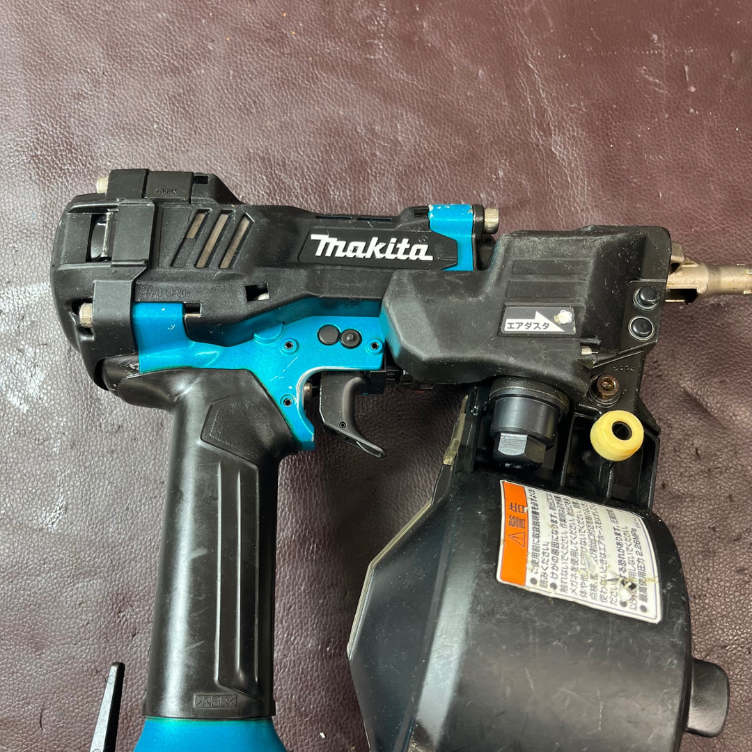【中古品】 マキタ(makita) 高圧エア釘打ち機 AN534HM 【東大和店】