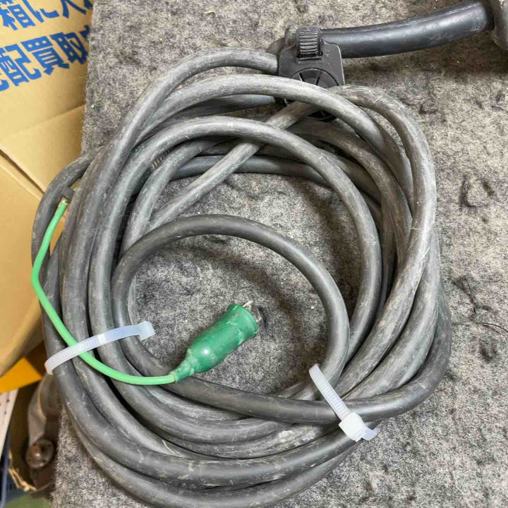 マキタ(makita) 電気ドリル 6304R【桶川店】