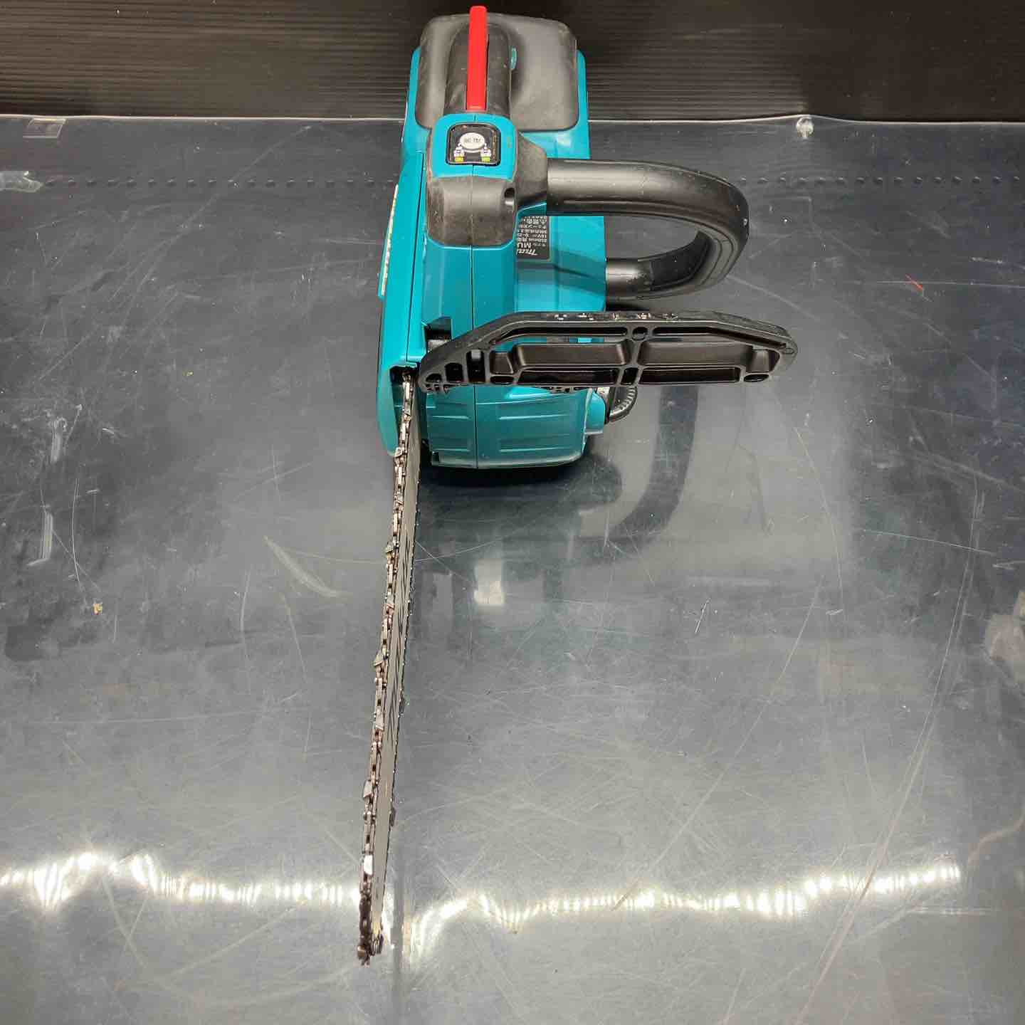 ☆マキタ(makita) コードレスチェーンソー MUC254DZ【川越店