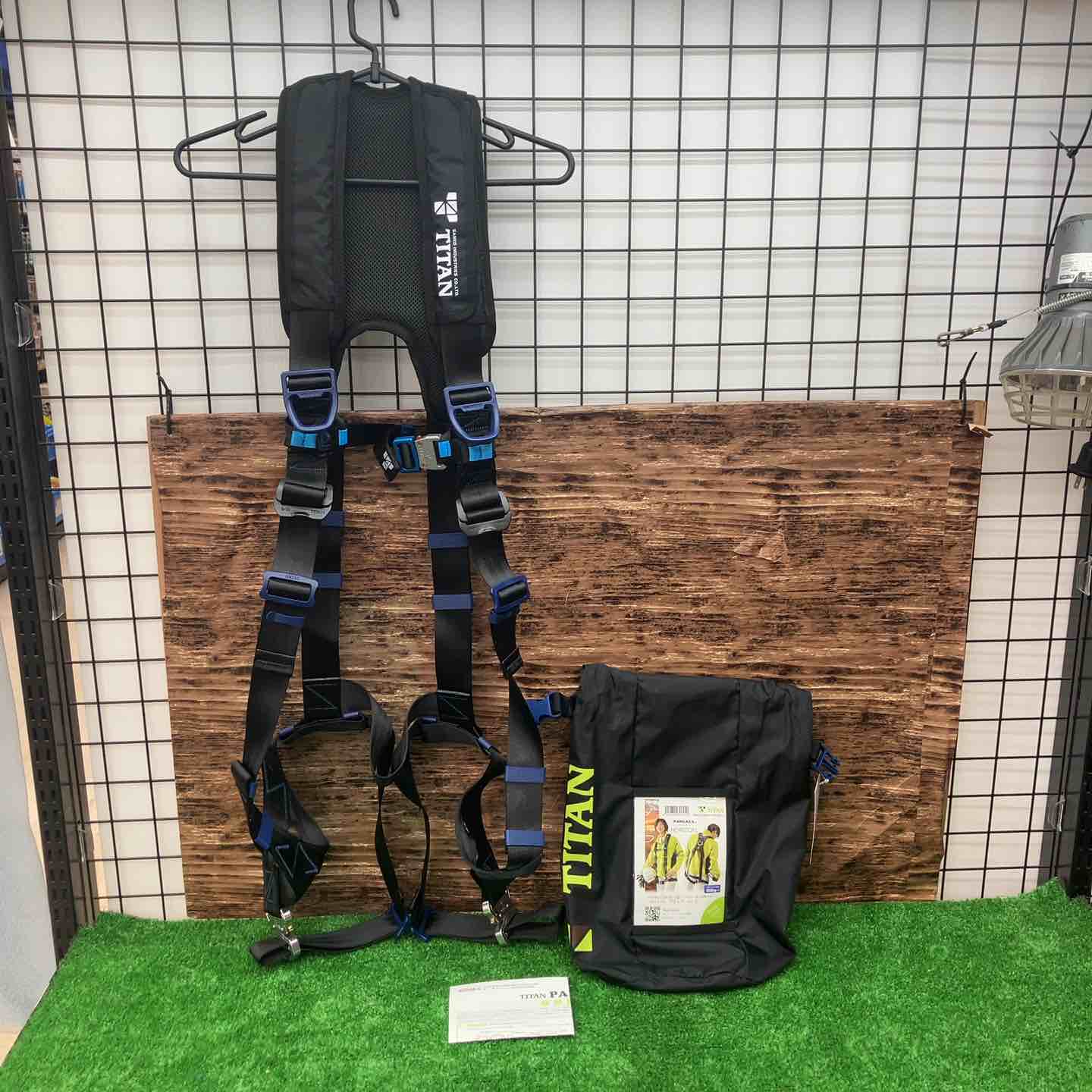緊急大特価♪タイタン(TITAN) 新規格 墜落制止用器具 パンゲア