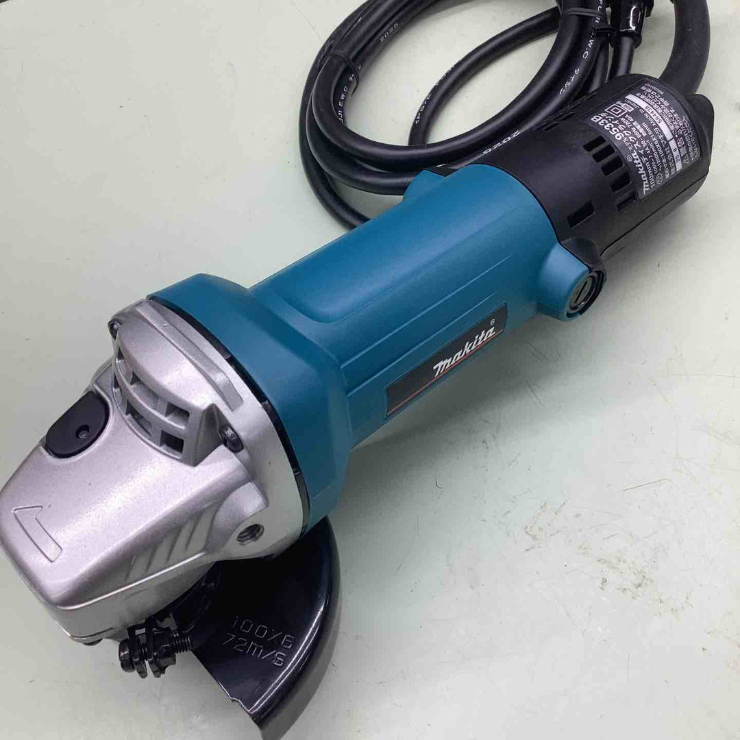 マキタ(makita) 100mmディスクグラインダ 9533BDIY 鉄筋 アングル材 仕上げ 磨き 建築 石材 コンクリート ブロック レンガ タイル 研磨 ガラス 断面磨き 加工【越谷店】