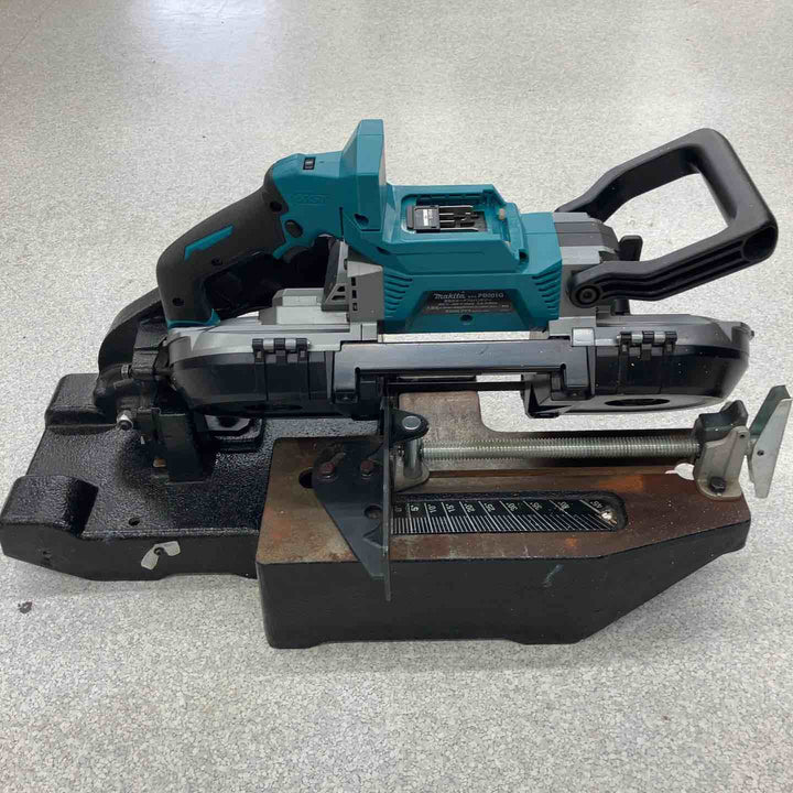 【店頭受取り限定】★マキタ(makita) コードレスバンドソー PB001GZ スタンド付き【八潮店】