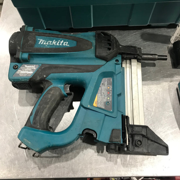 ★マキタ(makita) コードレスコンクリート用ガスピン打ち機 GN420C【川口店】