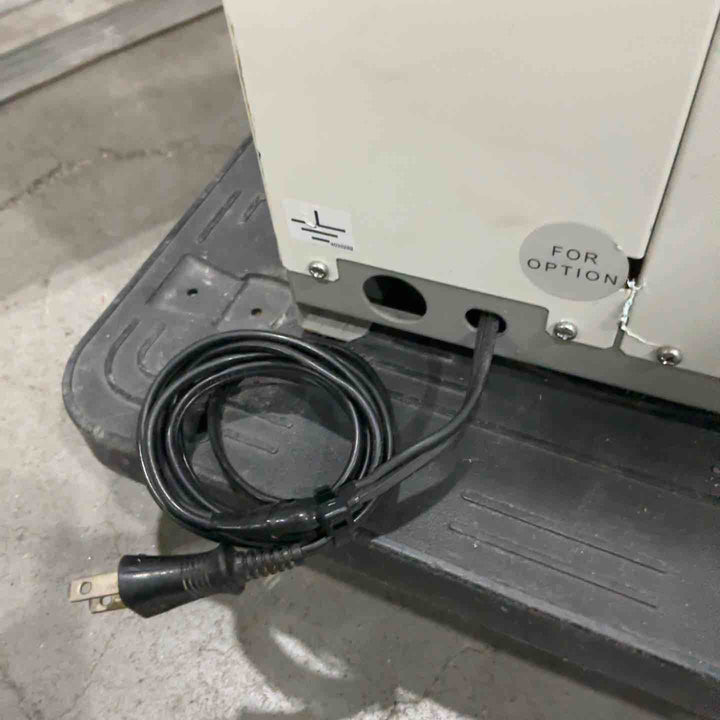 【店頭受取り限定】SMC エアードライヤー IDU3E-10-X164【川口店】
