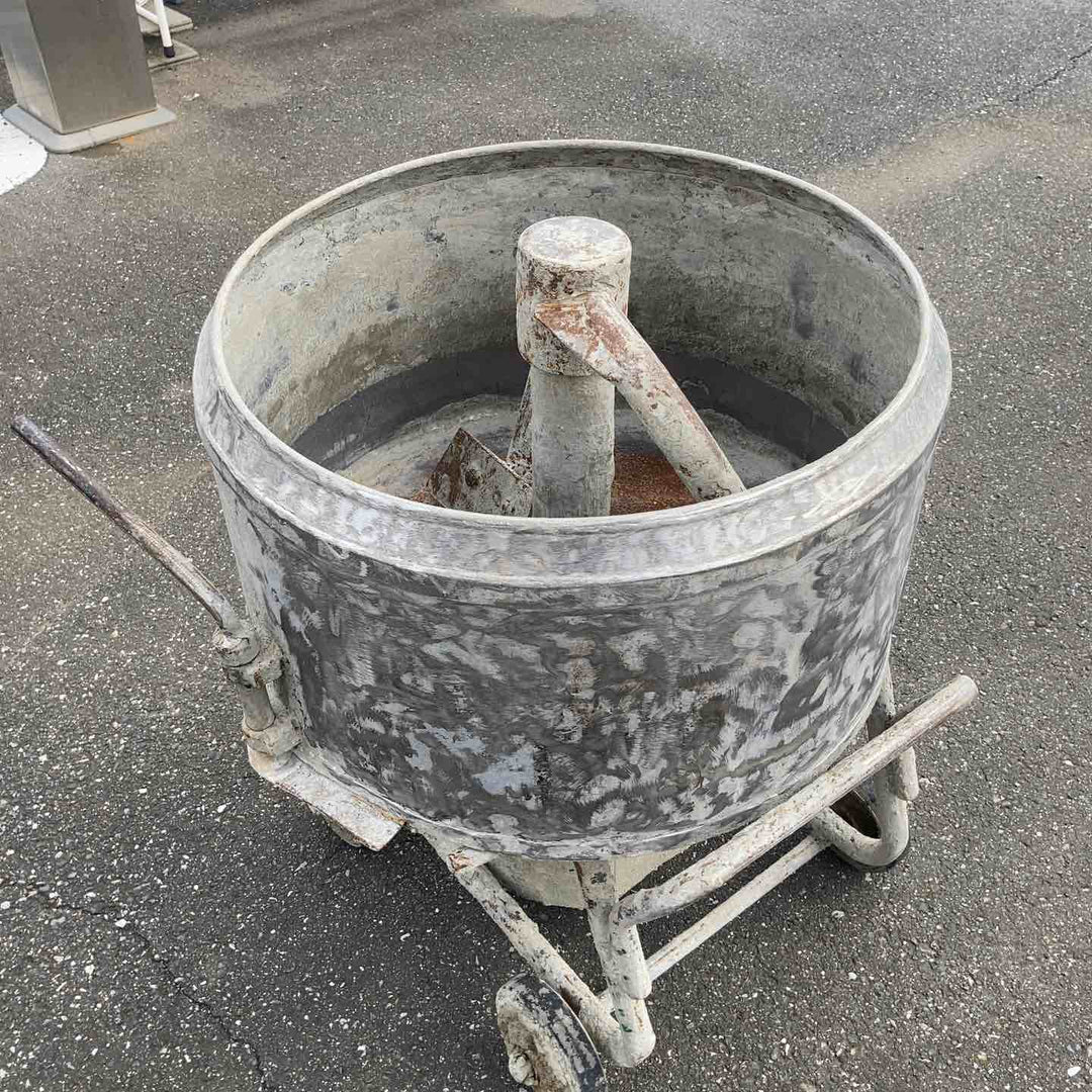 ◇現状品・【店頭受取り限定】◇メーカー不明 モルタルミキサー 撹拌機 約50～60L？ コンクリートミキサー【岩槻店】