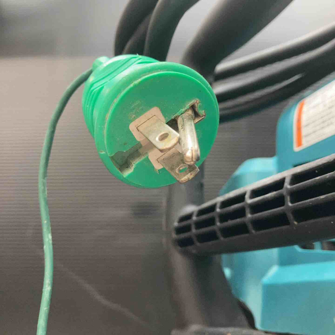 ★マキタ(makita) エアコンプレッサー AC462XGH【川越店】