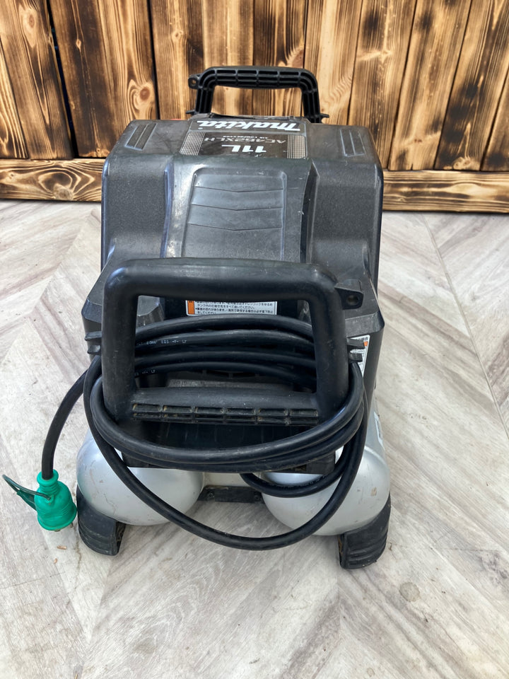 ★マキタ(makita) エアコンプレッサー AC462XLHB【越谷店】