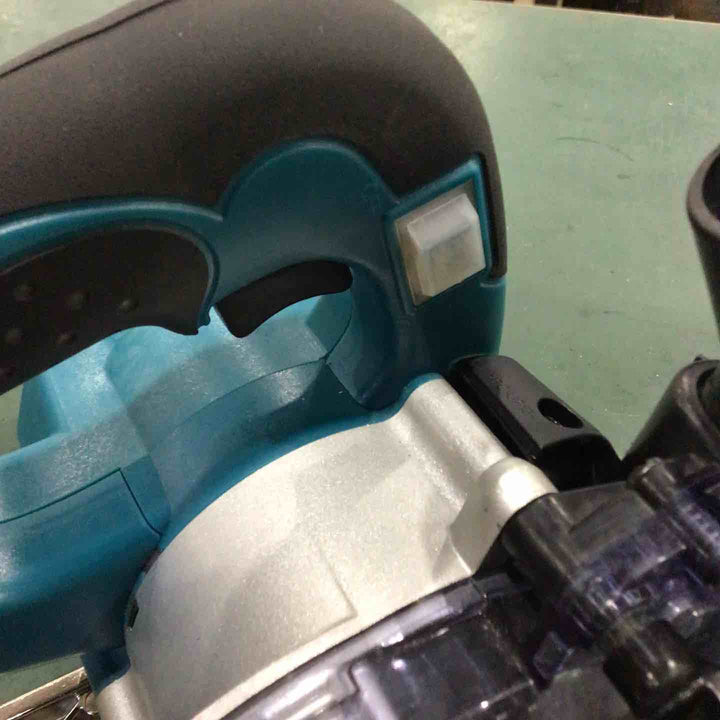 ★マキタ(makita) 防じん丸のこ KS4000FX【川口店】