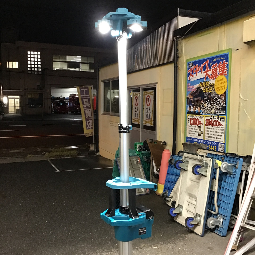 【中古】 マキタ (makita) 充電式タワーライト ML814 【桶川店】