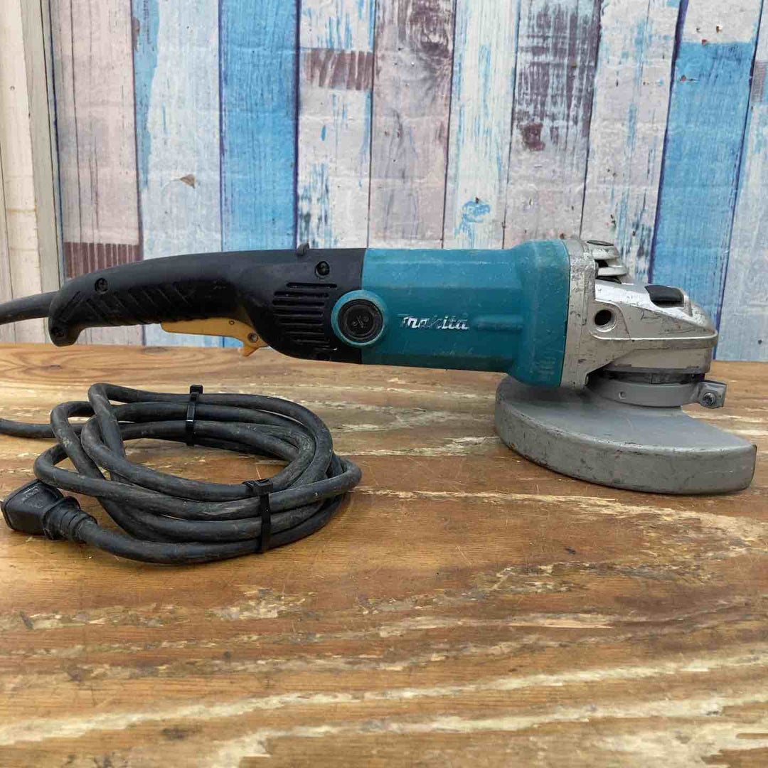 ☆マキタ(makita) 180mm電子ディスクグラインダ GA7011C【柏店】