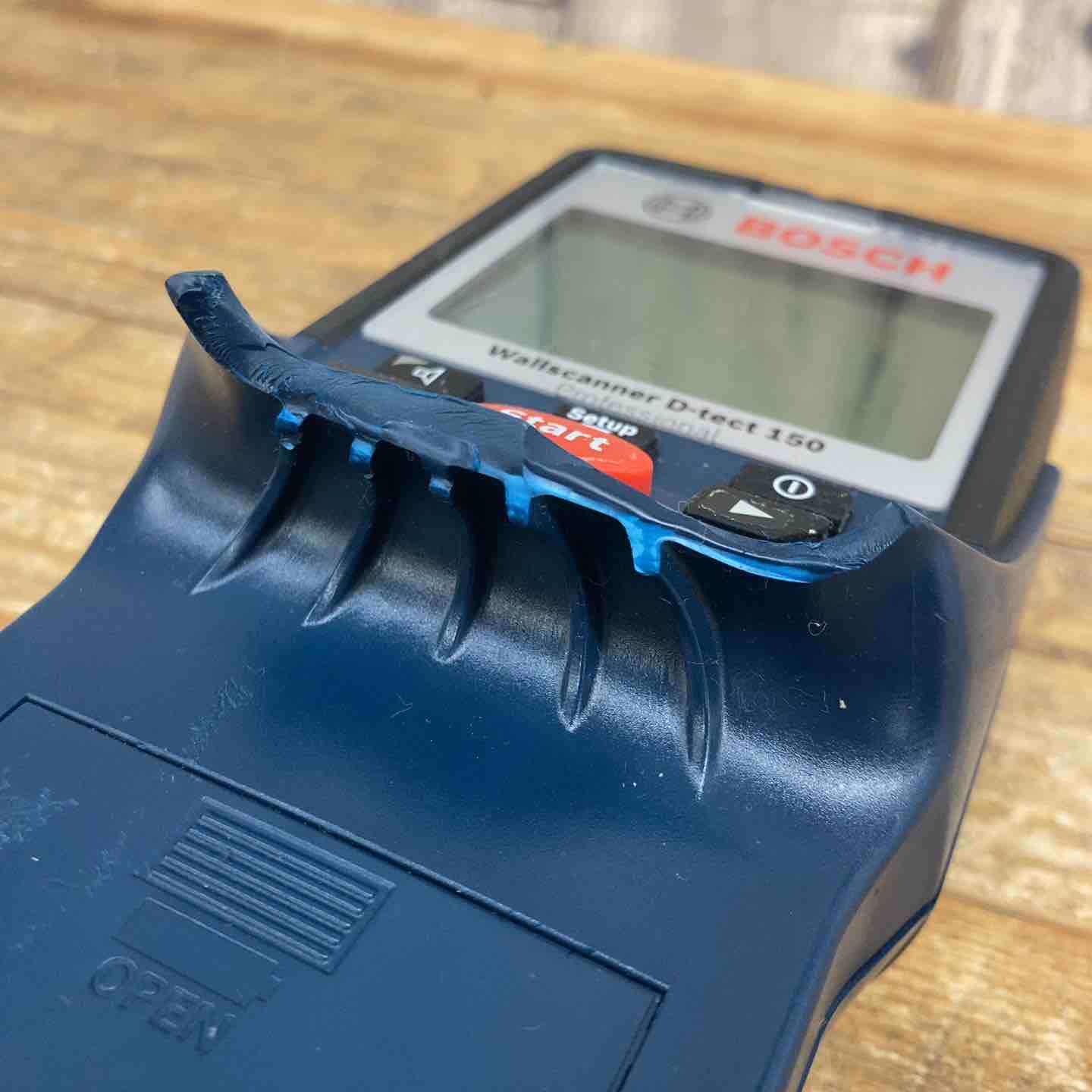 中古品】 【動作確認済】 ボッシュ(BOSCH) コンクリート探知機