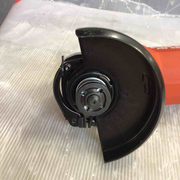 ◇HILTI ヒルティ 100mm充電式ディスクグラインダー AG 4S-A22(-100)【草加店】