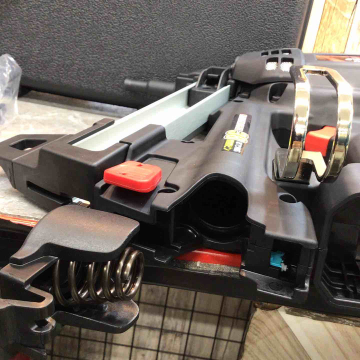 ★マックス(MAX) ガスネイラ GS-738C2 電池パック2個・充電器つき【八潮店】