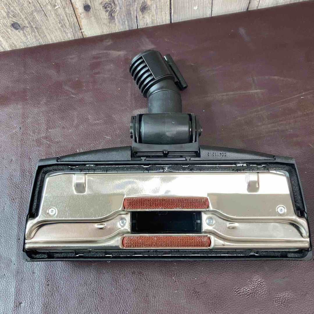 【中古品】Nilfisk(ニルフィクス) 業務用掃除機 GD930S2 ペーパーバッグ付き 乾式 バキュームクリーナー【東大和店】