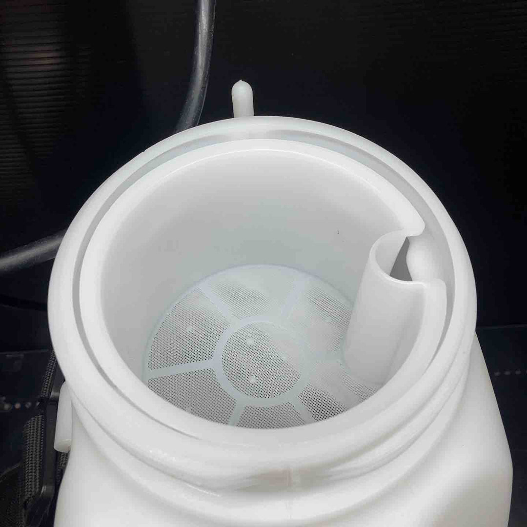 マキタ 充電式噴霧器 本体のみ 18V 15L MUS154DZ【川越店】
