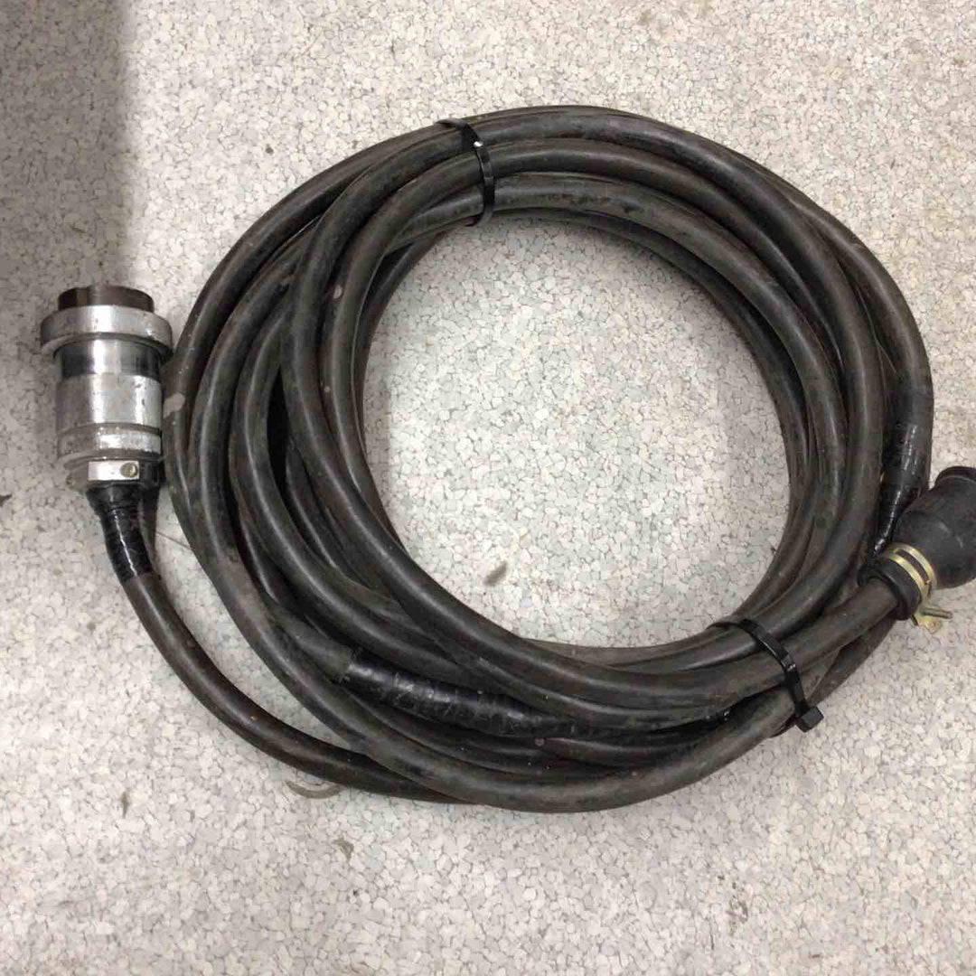 【店頭受取り限定】 富士製作所 SX203 100V シルバーウインチ 電動ウインチ 最大荷重300kg【八潮店】