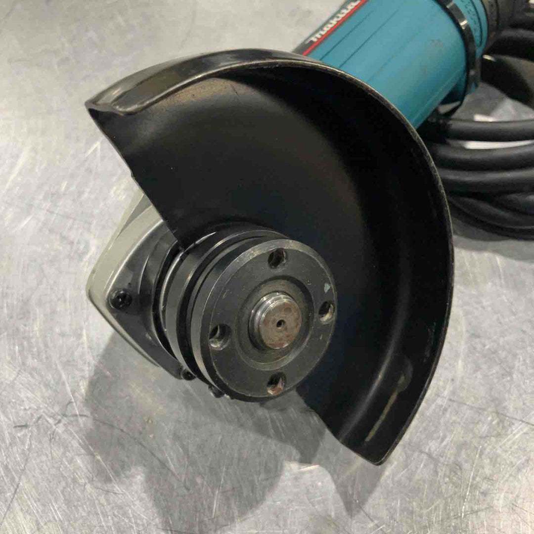 ☆マキタ(makita) 125mm ディスクグラインダ 9535B【川口店】