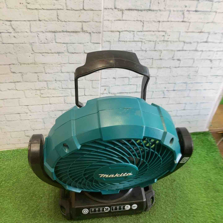★マキタ(makita) コードレスファン CF102DZ(本体のみ)【町田店】
