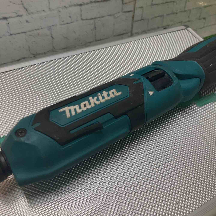 ★マキタ(makita) コードレスペンインパクトドライバー TD022DSHX【町田店】