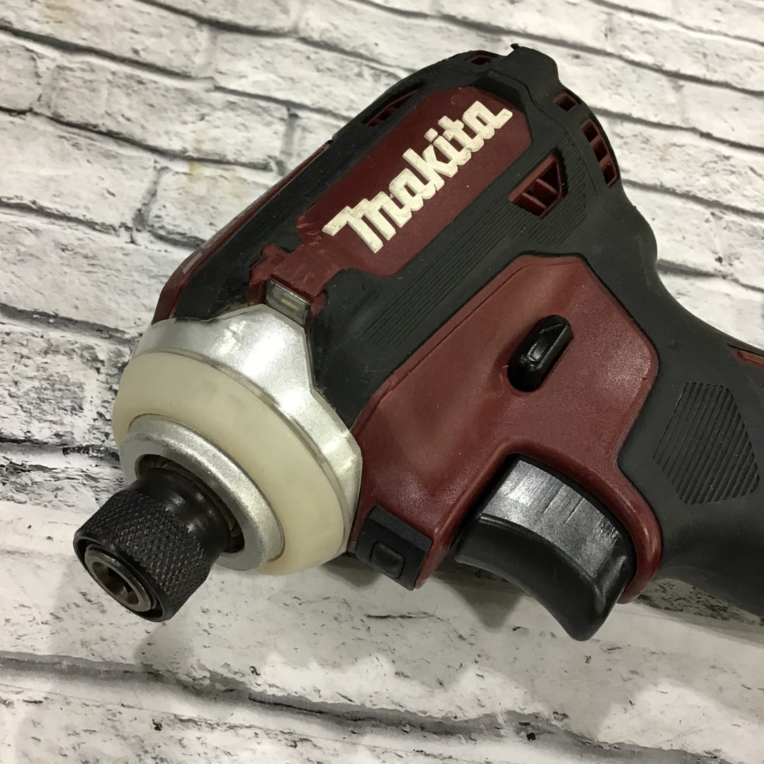 ★マキタ(makita) コードレスインパクトドライバー TD161DGXAR【川口店】