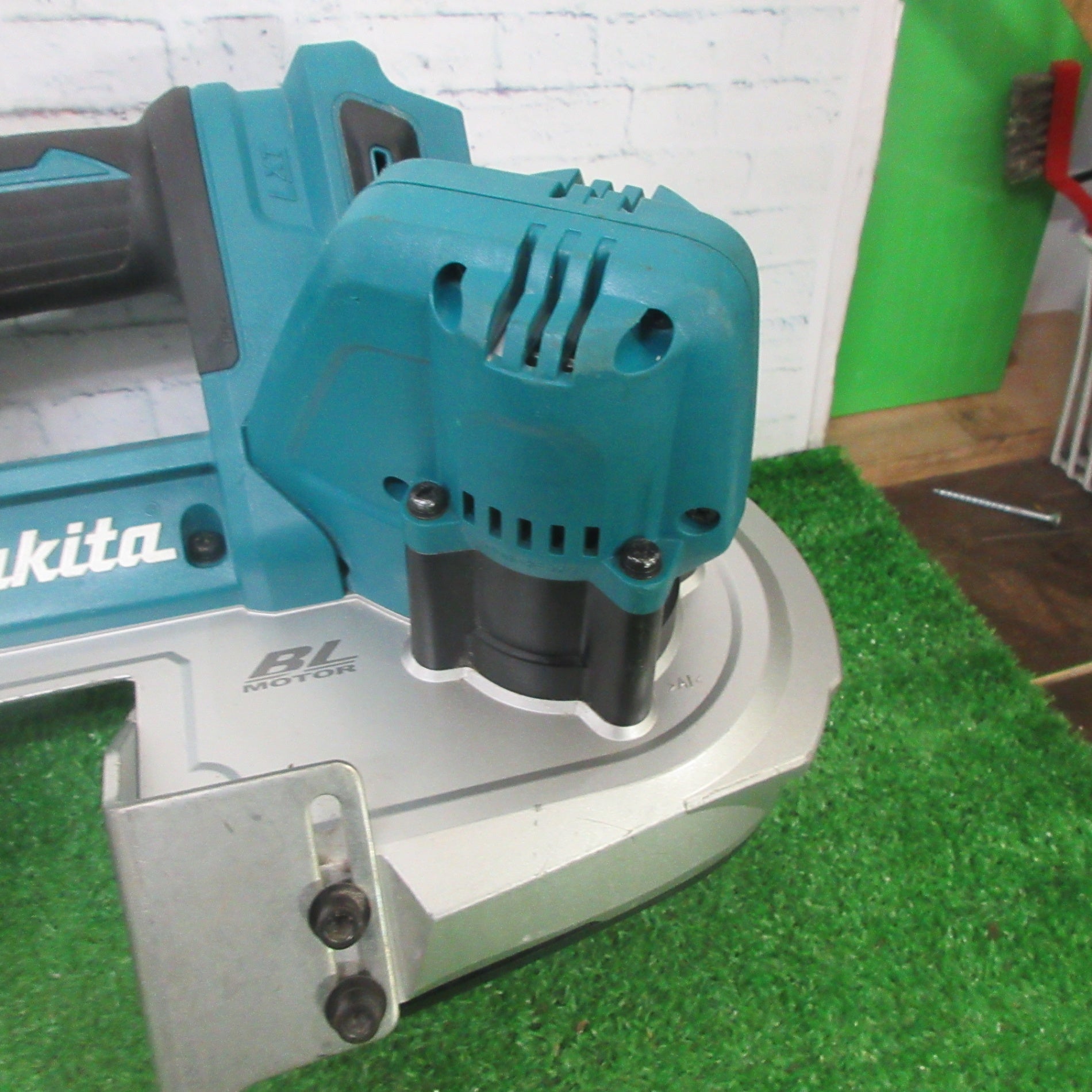 ☆マキタ(makita) コードレスポータブルバンドソー PB183DZ【町田店