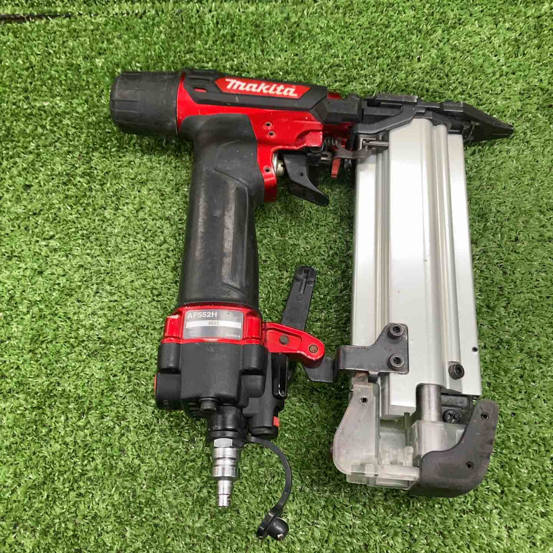 ★マキタ(makita) 高圧フィニッシュネイラ AF552H【川崎店】