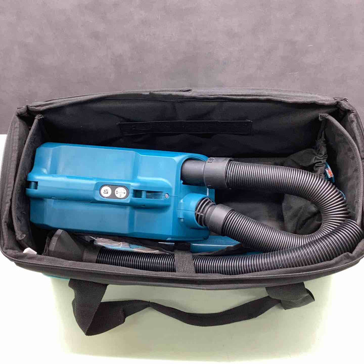 ☆マキタ(makita) コードレス掃除機(充電式クリーナー) CL121DZ【越谷店】
