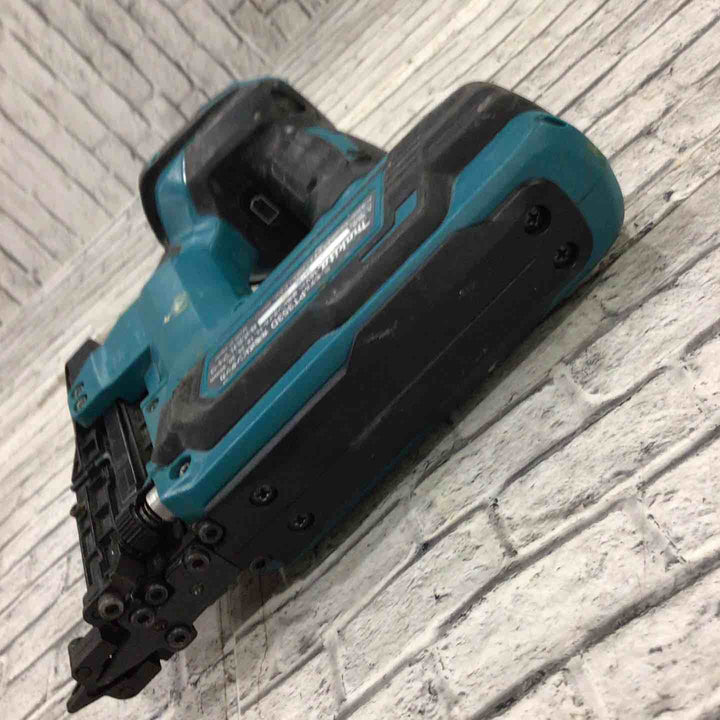 ★マキタ(makita) コードレスピンネイラ PT353DRG【川口店】