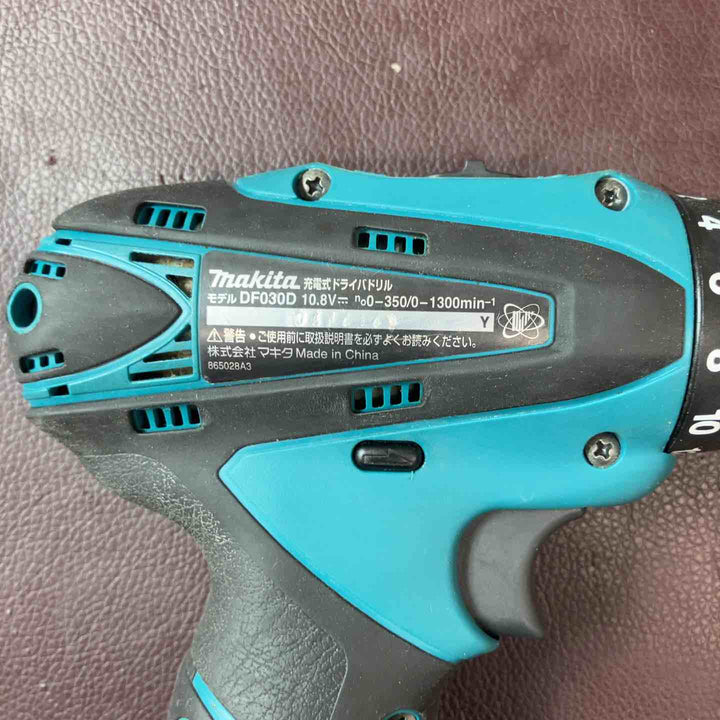【中古品】マキタ(makita) コードレスドリルドライバー DF030DZ 10.8V バッテリー付属【東大和店】