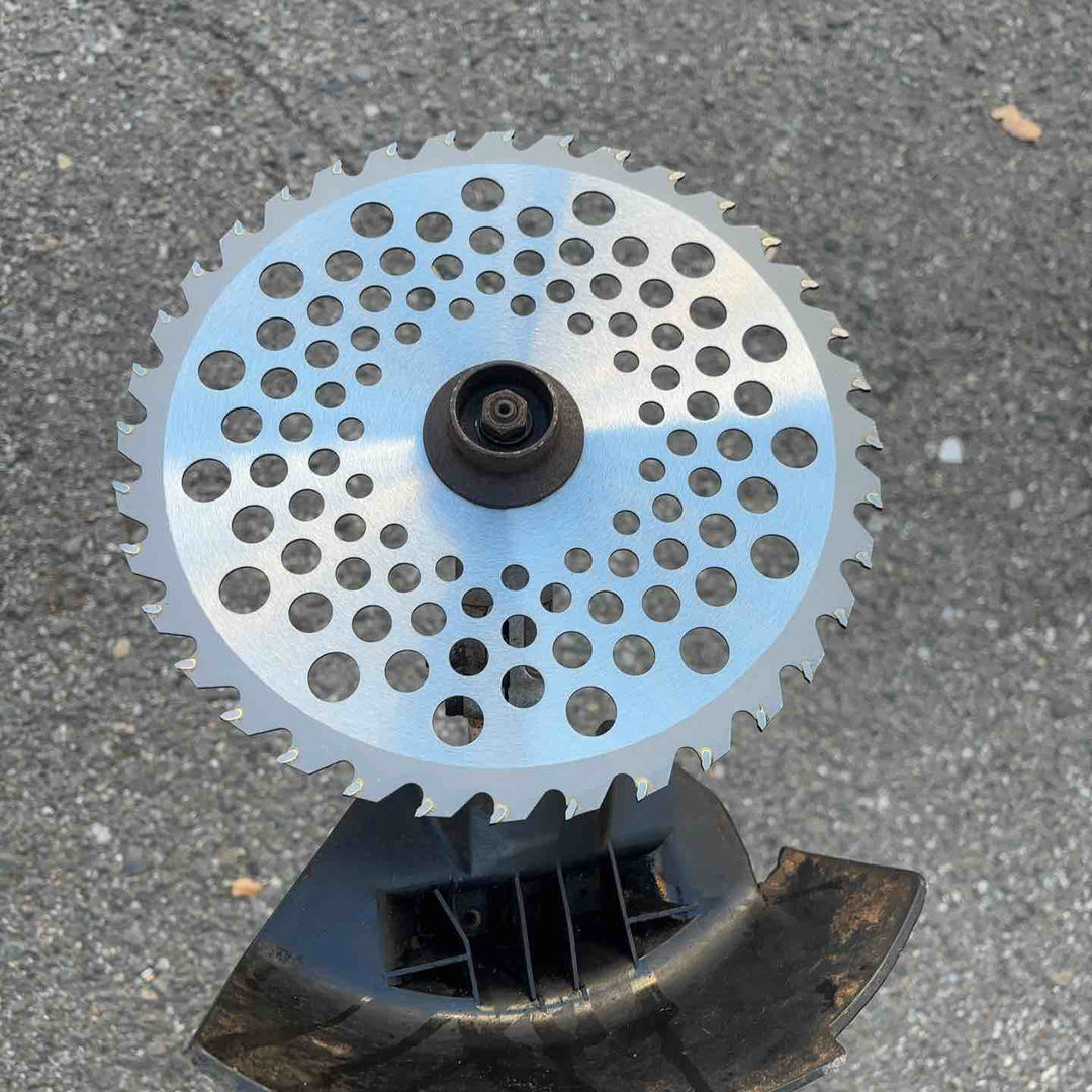 【店頭受取り限定】◇マキタ(makita) 2ストエンジン刈払機 MEM302T【所沢店】