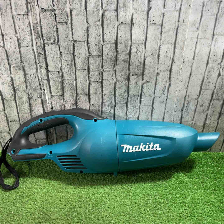 ★マキタ(makita) コードレスクリーナー CL181FDRF 動作確認済【川口店】