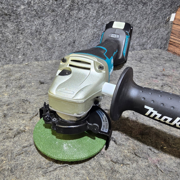 【中古品・18V 3.0Ahバッテリ付き！】マキタ(makita) 100mmコードレスディスクグラインダ GA408DZ【桶川店】