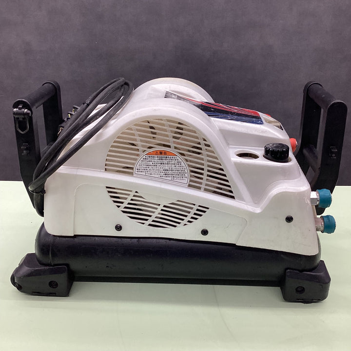 ★マキタ(makita) エアコンプレッサー 高圧2口 常圧2口 AC400XW【越谷店】