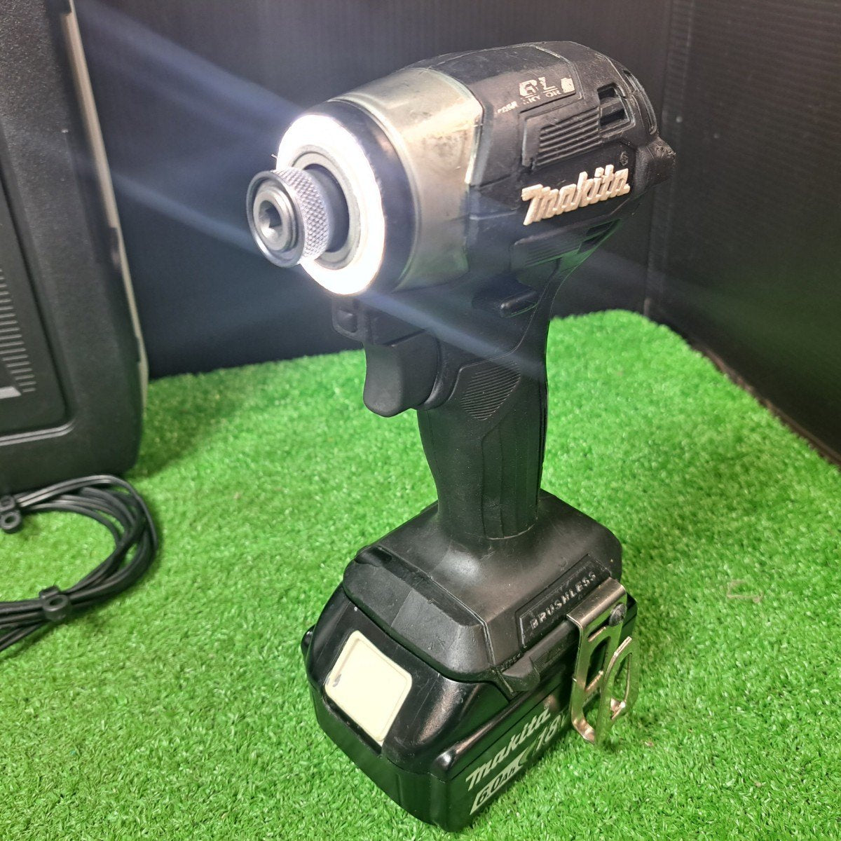 マキタ/makita 18V コードレスインパクトドライバー TD173DRGXB マキタ/makita 18V コードレスインパクトドライバー TD173DRGXB