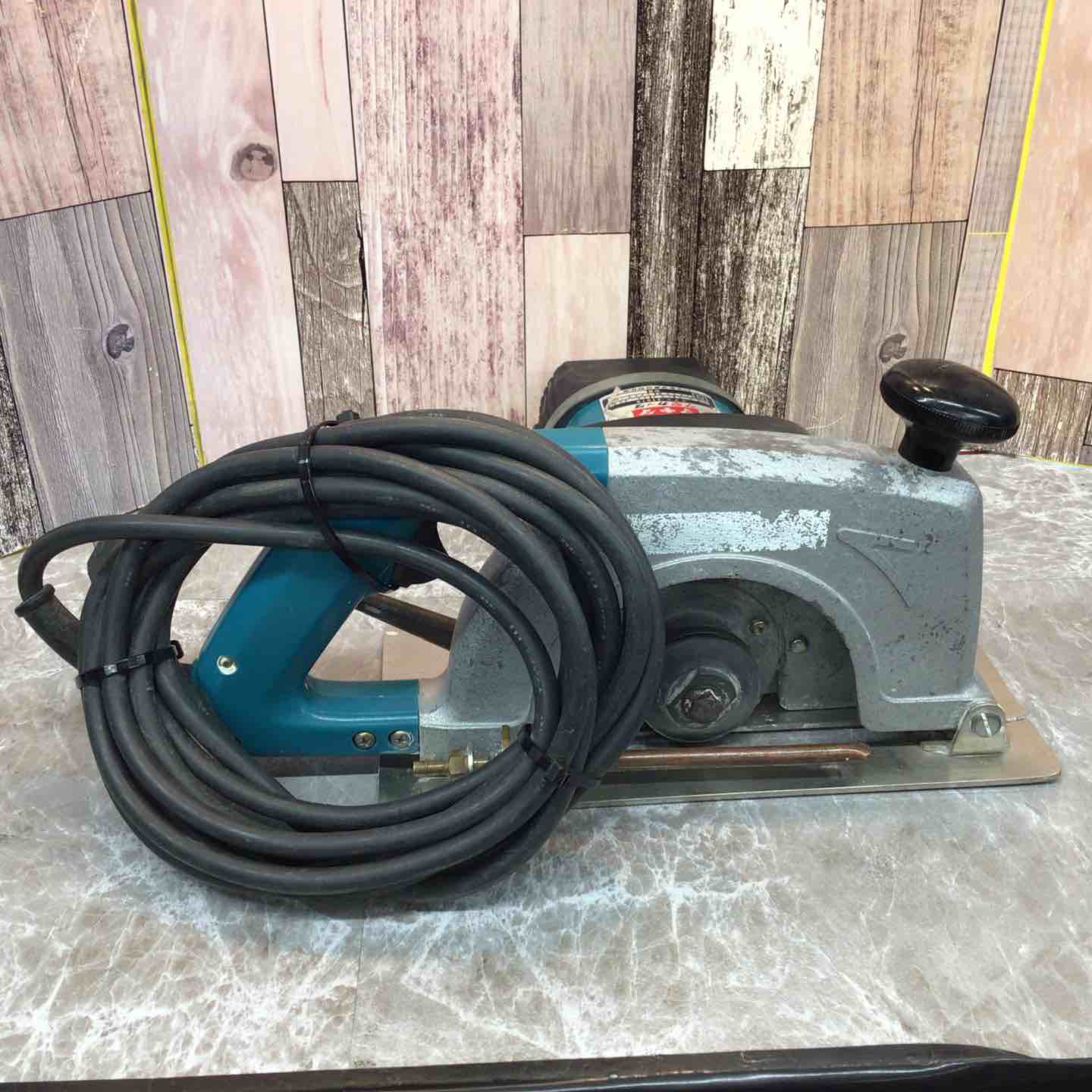 ◇マキタ(makita) 180mm カッタ 給水装置仕様 4107R【八潮店