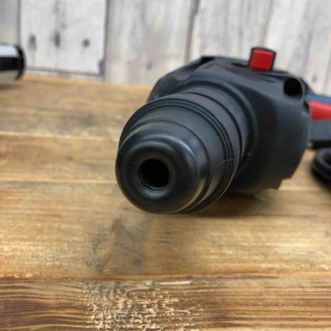 【中古品】 ★ボッシュ(BOSCH) ハンマドリル GBH2-23REA 【東大和店】